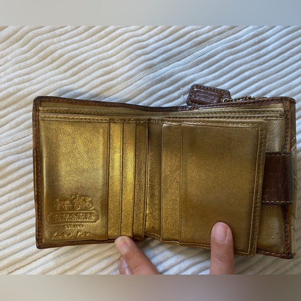 Rare Coach Patchwork Turnlock Compact Wallet - image 3